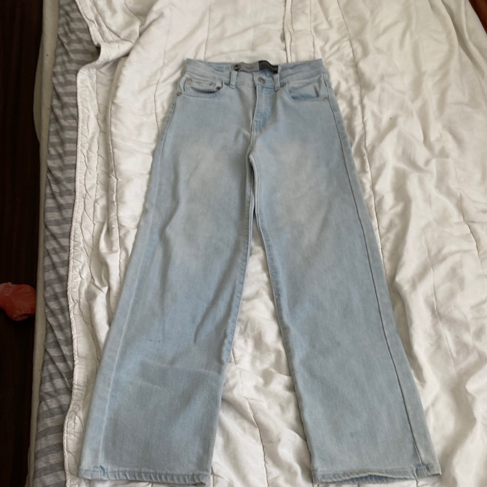 Kids size 10 sliver Tab Levi’s